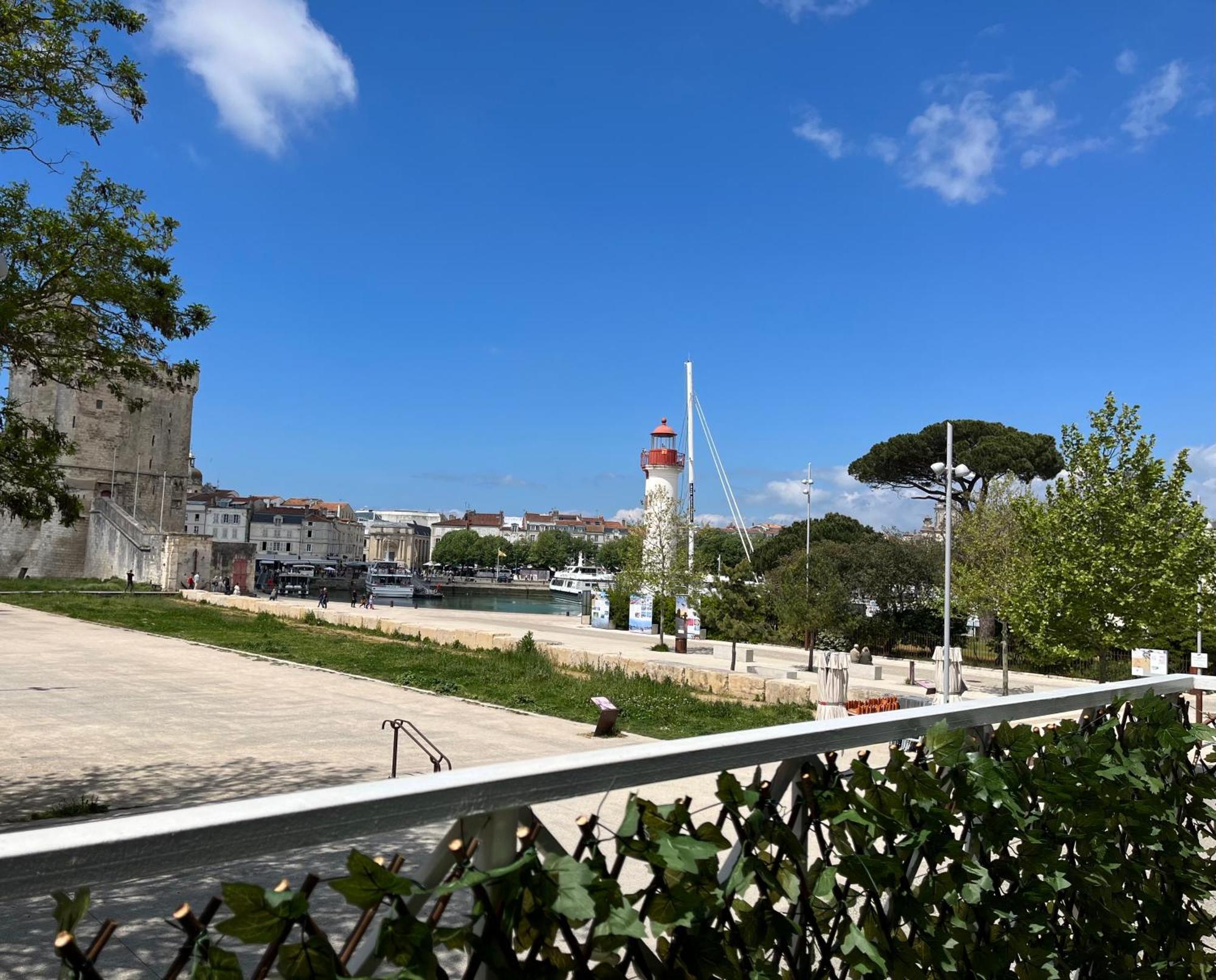 Les 3 Tours Et Parking Appartement La Rochelle  Buitenkant foto